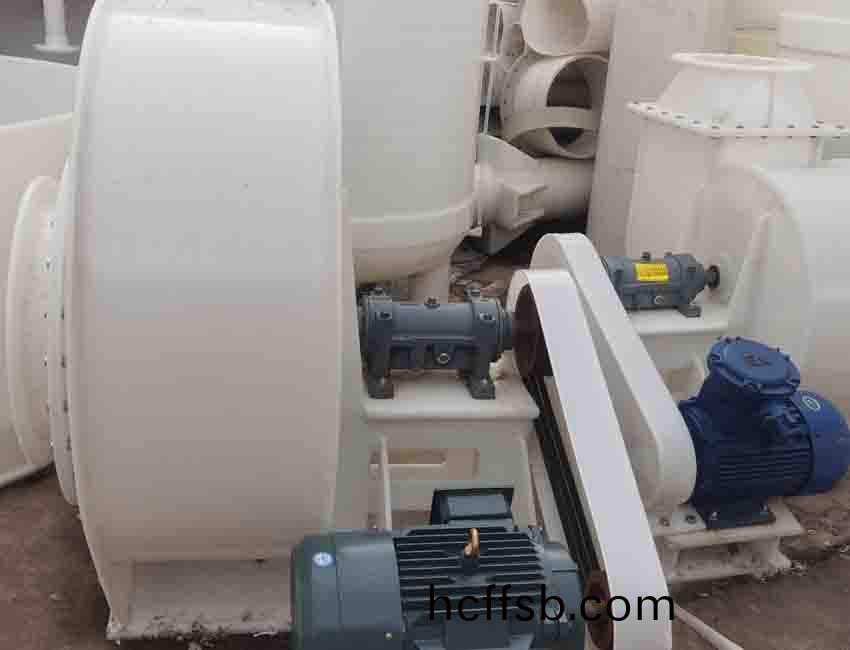 離心(xin)風(feng)機(ji)4